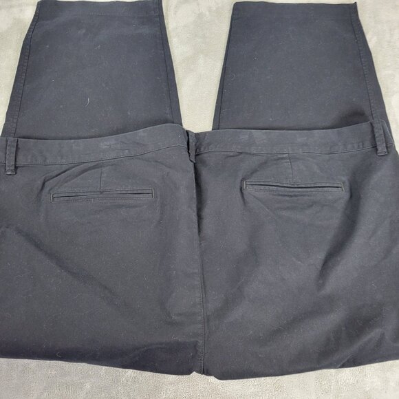 Old Navy Womens Pants 30 Plus Pixie Cropped Straight Leg Black Zip Fly SL36E - Picture 6 of 9
